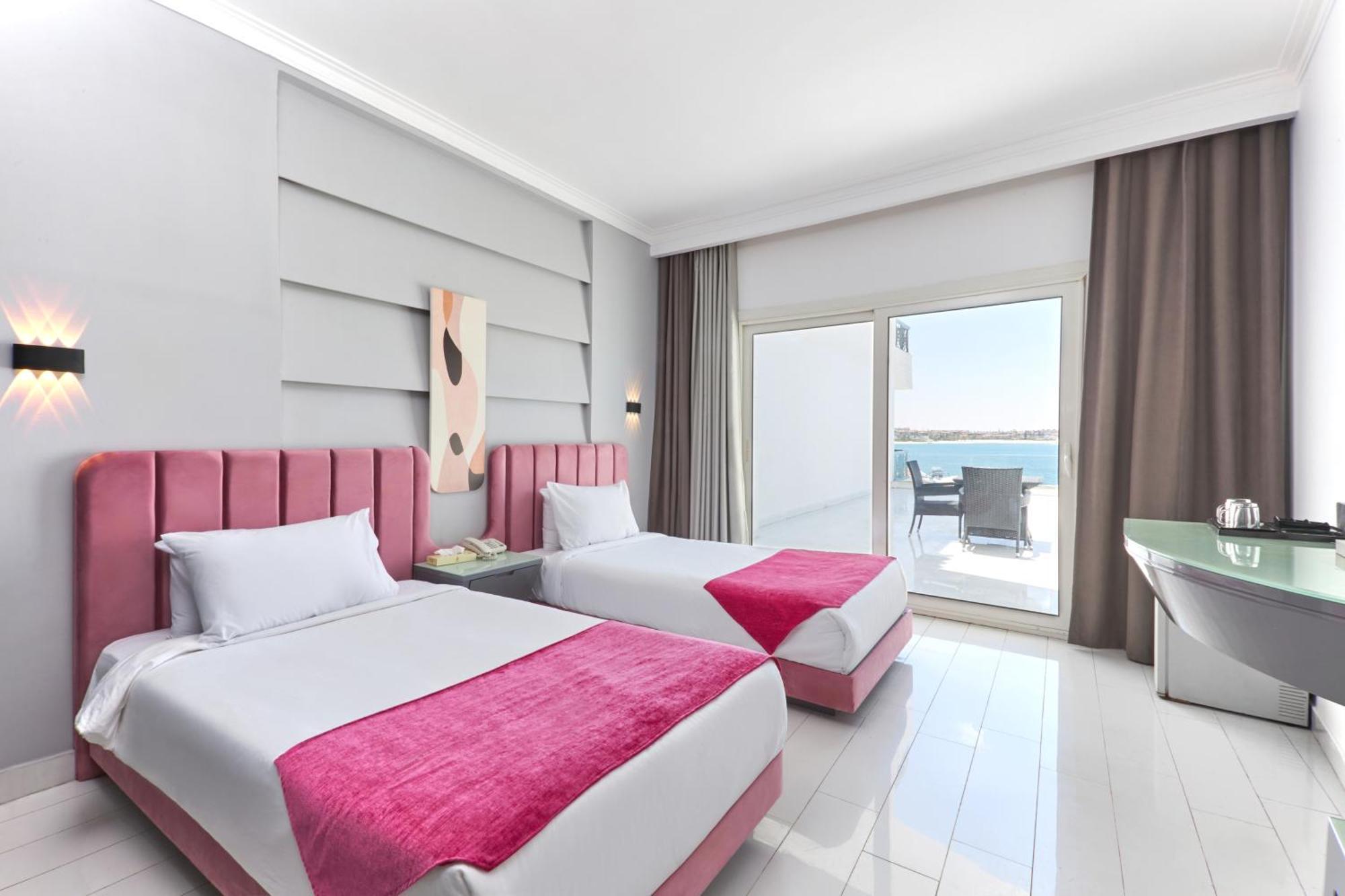 Golden Palace Marina Hotel El Alamein Zewnętrze zdjęcie